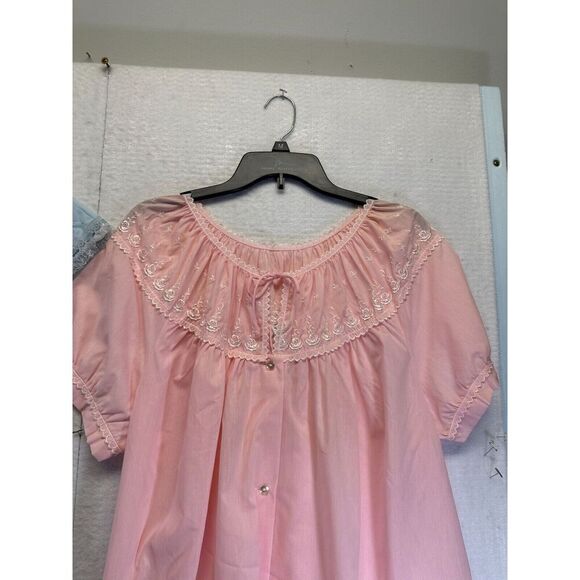 NWT Komar Vintage Button Up Lightweight Robe Pink Size XL Cottage Fairy - Picture 2 of 5